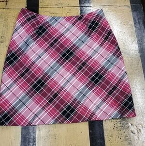 👸 Boutique Europa Skirt